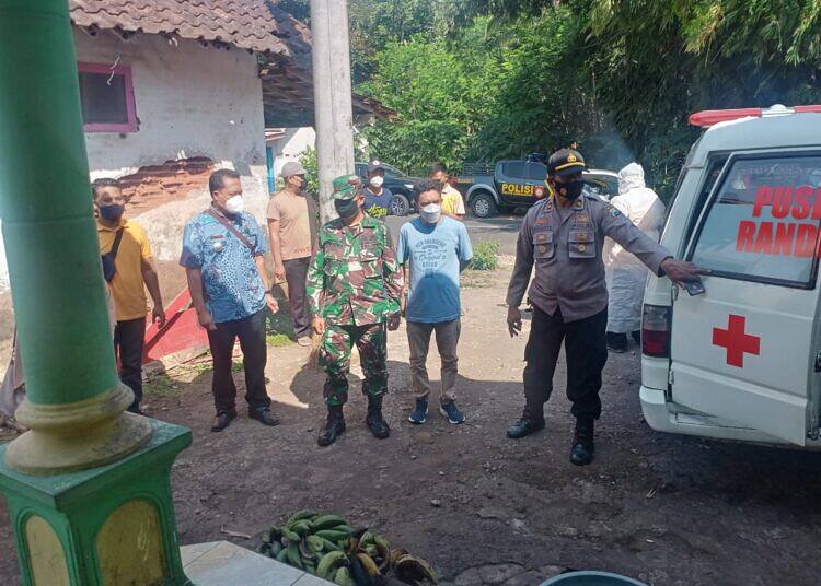 Cegah Munculnya Klaster Keluarga, Tiga Polsek Jemput Pasien Positif Covid-19 dibawa Kantor BKD
