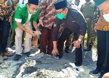 Menteri Desa PDTT RI (Gus Halim) Hadiri Peletakan Batu Pertama Gedung GP. Ansor Lamongan