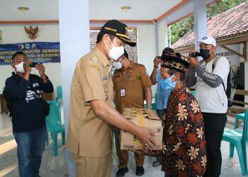 Terjun Langsung, Bupati YES Pastikan Kesiapan Penanggulangan Klaster Sidodowo