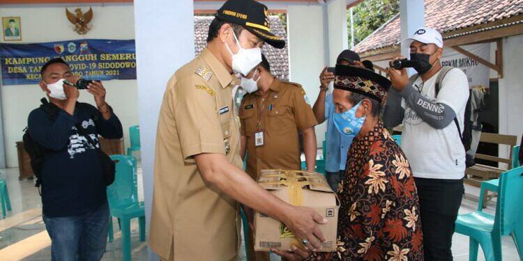 Terjun Langsung, Bupati YES Pastikan Kesiapan Penanggulangan Klaster Sidodowo