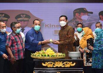 Ukur Kinerja 100 Hari, Bupati Lamongan Laksanakan Evaluasi