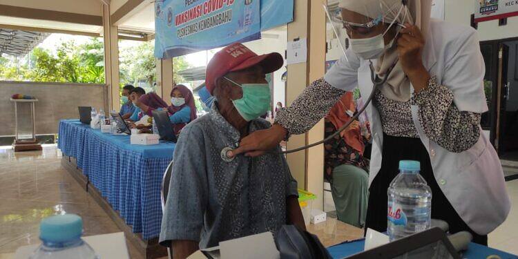 Vaksin Covid-19 Diikuti Antusias Oleh Warga Dumpiagung Kecamatan Kembangbahu
