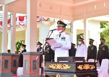 Upacara HUT ke-76 RI di Kabupaten Lamongan Berlangsung Khidmat dengan Prokes Ketat