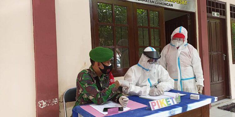 Dandim 0812 Lamongan, Babinsa Harus Aktif Dalam Pendampingan Pemindahan Isoman ke Isoter