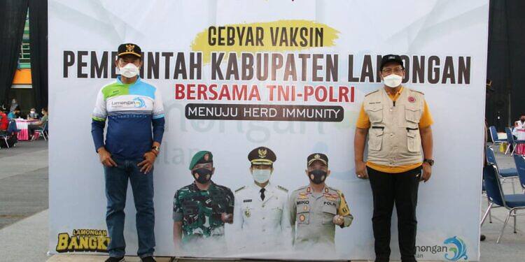Lamongan Capai 73,38% Vaksinasi Dosis 1, Bupati Sampaikan Saat Gebyar Vaksin Bersama TNI dan Polri