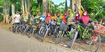 Sharing Perkoperasian Sambil Gowes, Ini yang Dilakukan oleh Koperasi Tanaman Hias di Lamongan