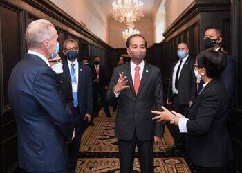 Investor Inggris Siap Tanamkan USD9,29 Miliar ke Indonesia