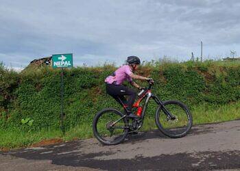 Ganjar Pranowo Taklukkan Tanjakan Nepal Van Java