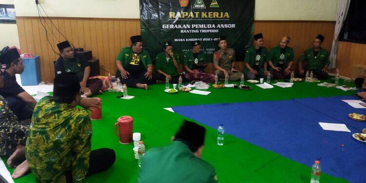 Cukup Satu atau Dua Program Kerja Saja dan Terealisasi, Tegas Ketua GP. Ansor Tropodo