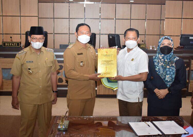 Persetujuan Raperda APBD 2022, Lamongan Fleksibel Merespon Ketidakpastian