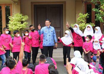 Tumbuhkan Nasionalisme Sejak Dini Pemerintah Lamongan Laksanakan Tour Wisata Sejarah Lamongan