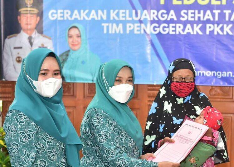 Sosiailisasikan Program Sambang Desa Sebagai Bentuk TP PKK Lamongan Dukung Program Home Care Service