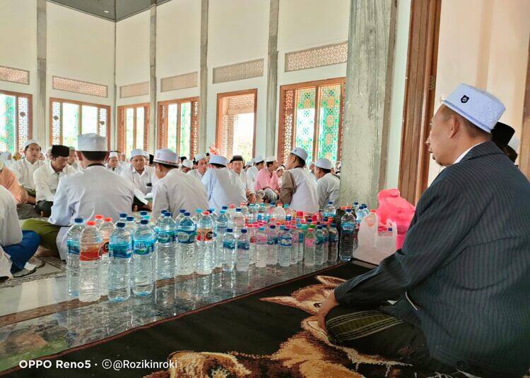 Suwuk dan Istighosah Akbar dalam Rangka Peningkatan Ketaqwaan dan Spiritual