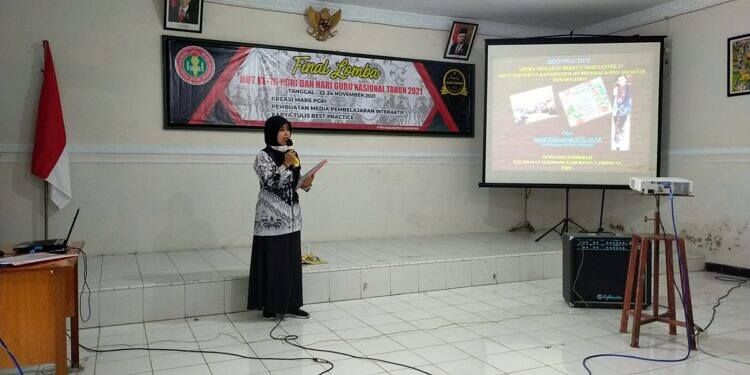 Peringatan HUT PGRI Ke 76 Kabupaten Lamongan Sambut dan Meriahkan Hari Guru Nasional 2021
