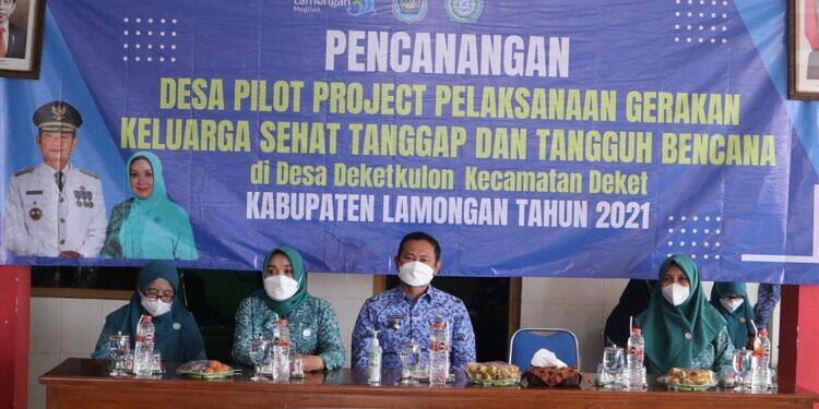 Lamongan Ciptakan Jum’at Gembira (Gerakan Minum Tablet Tambah Darah) Upaya Pencegahan Stunting pada Calon Ibu