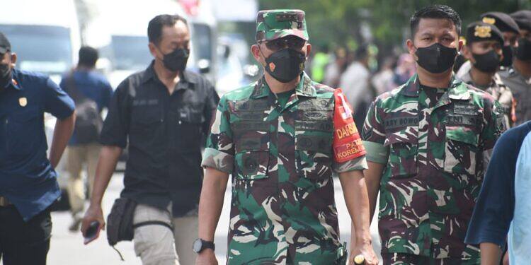 Danrem 081/DSJ Selaku Dansatgas Pamwil Amankan Kunker Presiden Jokowi ke Wilayah Ngawi