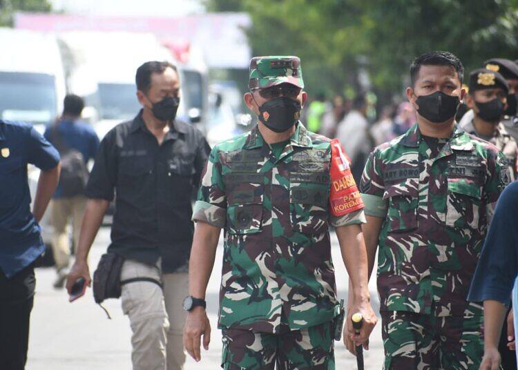 Danrem 081/DSJ Selaku Dansatgas Pamwil Amankan Kunker Presiden Jokowi ke Wilayah Ngawi