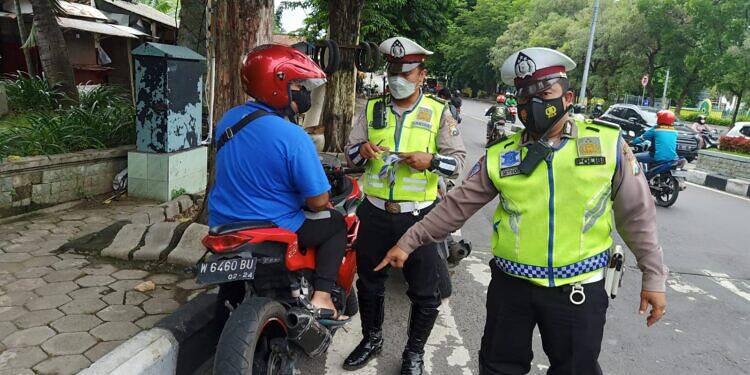 Satlantas Polres Gresik Amankan Belasan Kendaraan Bermotor Pakai Knalpot Borong