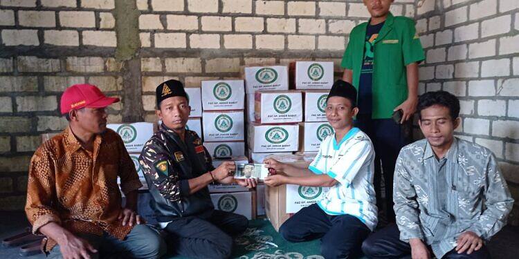 Salurkan Bantuan Erupsi Gunung Semeru, PAC GP. Ansor Babat Gandeng Lazisnu Babat