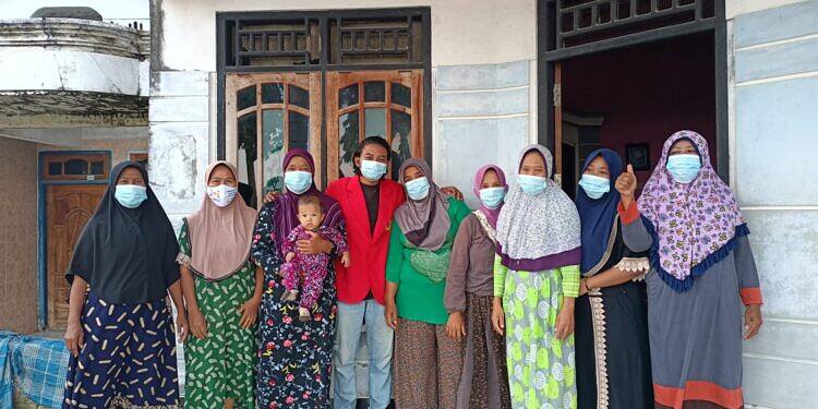 Mahasiswa KKN UNTAG Adakan Pelatihan Jamu Tradisional 