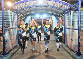 Sepakbola Jadi Ajang Silaturrahmi 4 Kepala Daerah