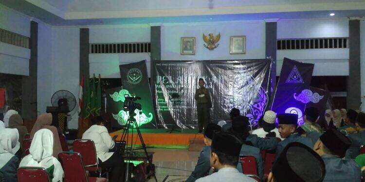 Slamet Niko Stand Up Komedian Terkenal Hadir dalam Pelantikan PAC IPNU IPPNU Sekaran 2021-2022