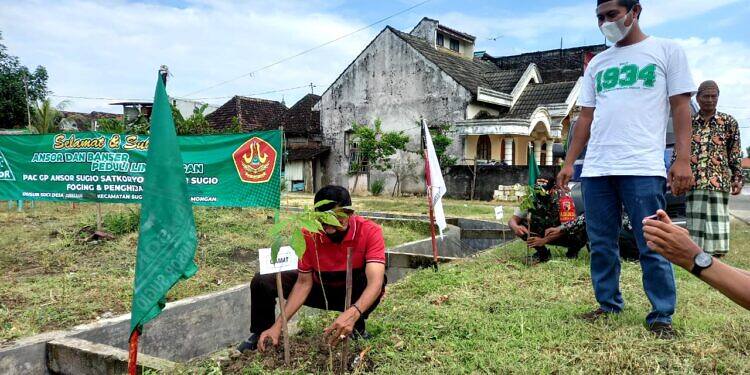 Peringati Harlah NU ke 99, Ansor Banser Sugio Peduli Lingkungan