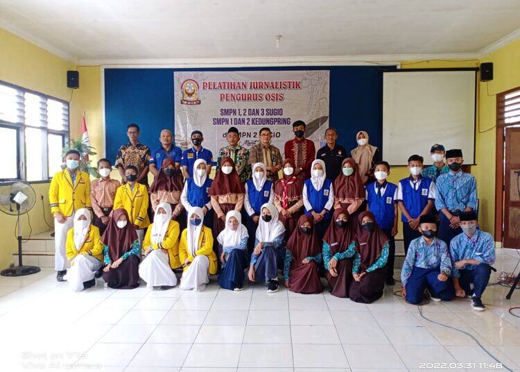 Gandeng KJL, SMPN2 Sugio Inisiator Adakan Pelatihan Jurnalistik Bagi Pengurus OSIS Bagi Siswa SMP