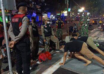 Operasi Yustisi, Aparat Gabungan Tindak Tegas Pelanggar Prokes dalam pemberlakuan PPKM Level 1