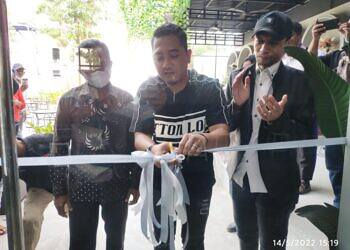 Grand Opening Onnea, Cafe Kekinian yang Kreatif, Positif dan Inovatif