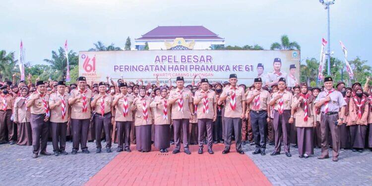 Bupati Lamongan Yes Pimpin Apel Besar Hari Pramuka Ke-61