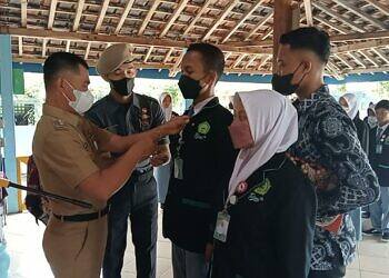 Bupati Gunungkidul Kukuhkan Kader Muda Bela Negara SMK Giri Handayani Didikan FKBN DIY