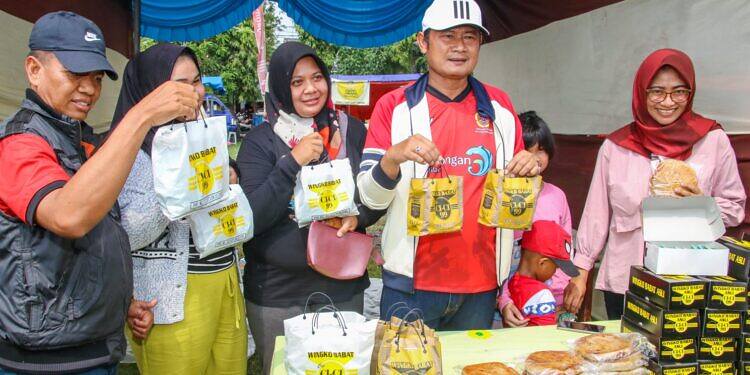 Festival Gunungan 1001 Wingko Babat