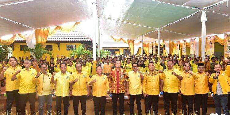 Bupati Yes Hadiri Rakerda DPD Fraksi Partai Golkar, Sampaikan Capaian Pembangunan Lamongan.
