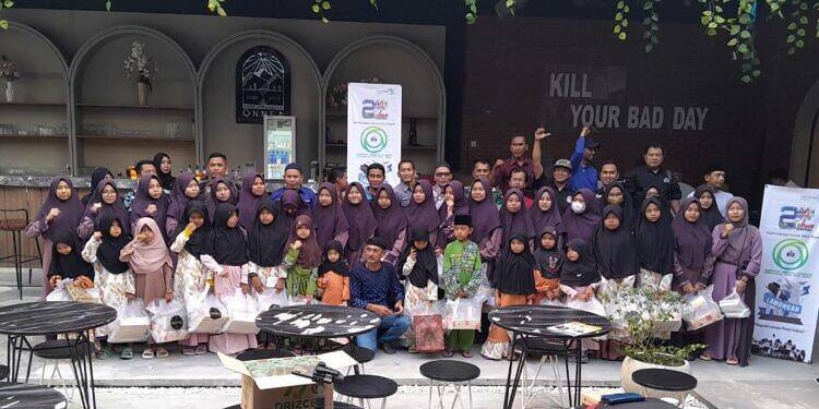 HUT ke-2 Komunitas Jurnalis Lamongan Gelar Doa, Tasyakuran dan Santunan 41 Anak Yatim-piatu.