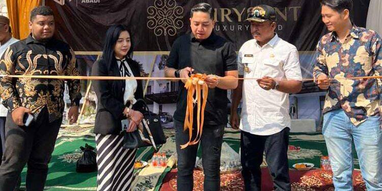 Peletakan Batu Pertama Chrysant LuxLand, Rumah Mewah Murah di Tengah Kota Lamongan.