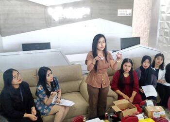 Manajement KF Beauty Resah !! Masih Banyaknya Produk Non BPOM di Pasaran.