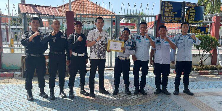 Tingkatkan Kinerja Pengamanan, Lapas Lamongan Berikan Penghargaan Kepada Rupam Terbaik.