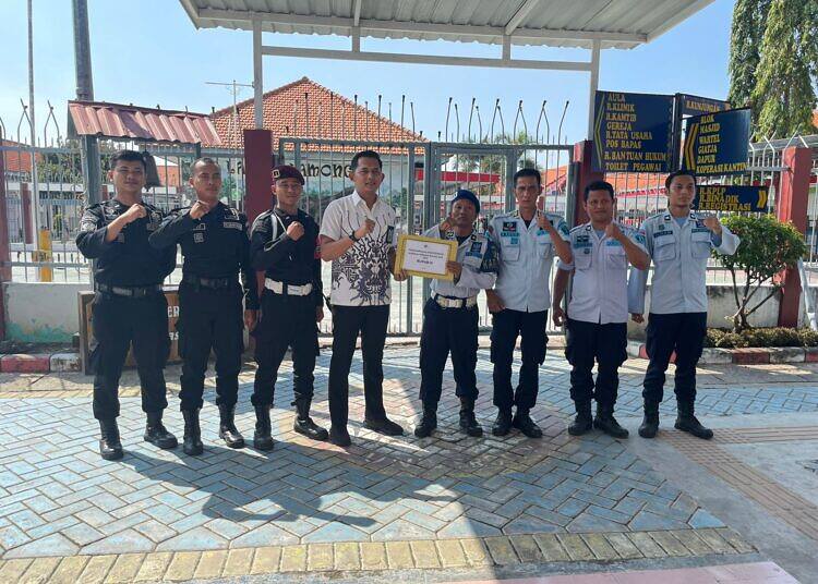 Tingkatkan Kinerja Pengamanan, Lapas Lamongan Berikan Penghargaan Kepada Rupam Terbaik.