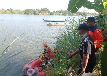 4 Remaja Tenggelam Karena Bermain Layang-Layang