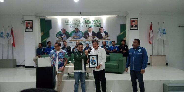 Sandiaga Uno Ajak Kembangkan Potensi Ekraf, Ngopi Bareng Menparekraf dan GeKraf Lamongan.