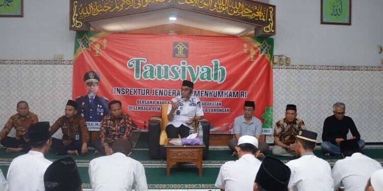 Kunjungan Perdana Lapas Lamongan, Irjen Kemenkumham Berikan Kesan Positif, Sampaikan Hal Ini.