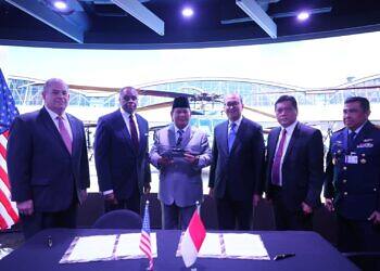 Menhan Prabowo Saksikan Penandatanganan Pengadaan 24 Helikopter Sikorsky S-70M Black Hawk Baru untuk RI