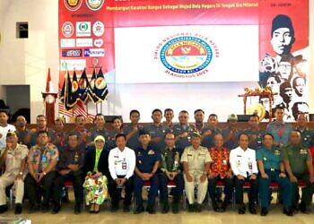 Dialog Nasional Bela Negara Wawasan Kebangsaan; FKBN Melantik dan Kukuhkan Bakorwil serta Bakorda Se-Provinsi Jatim