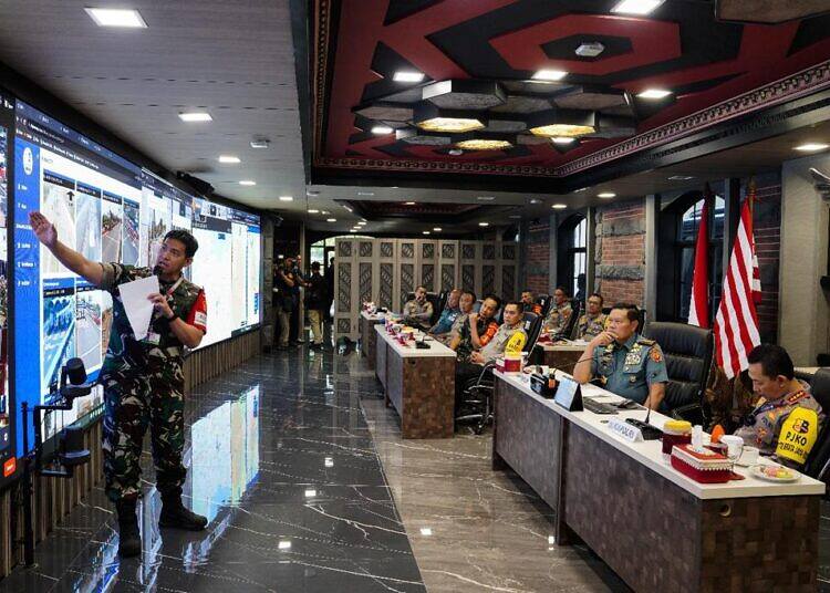 Indonesia Sukses Gelar KTT ke-43 ASEAN, TNI Pastikan Keamanan.