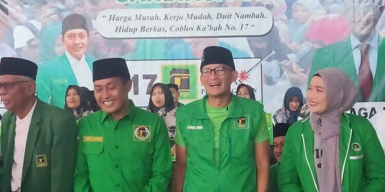 Cak Rian Hadiri Pasar Sembako Murah Sandiaga Uno di Paciran.