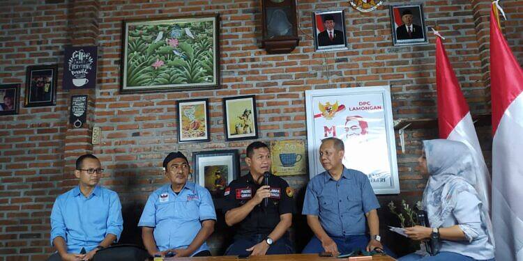 Relawan Prabowo Gibran di Lamongan Gelar Nobar Debat Capres Optimis 02 Menang Satu Putaran