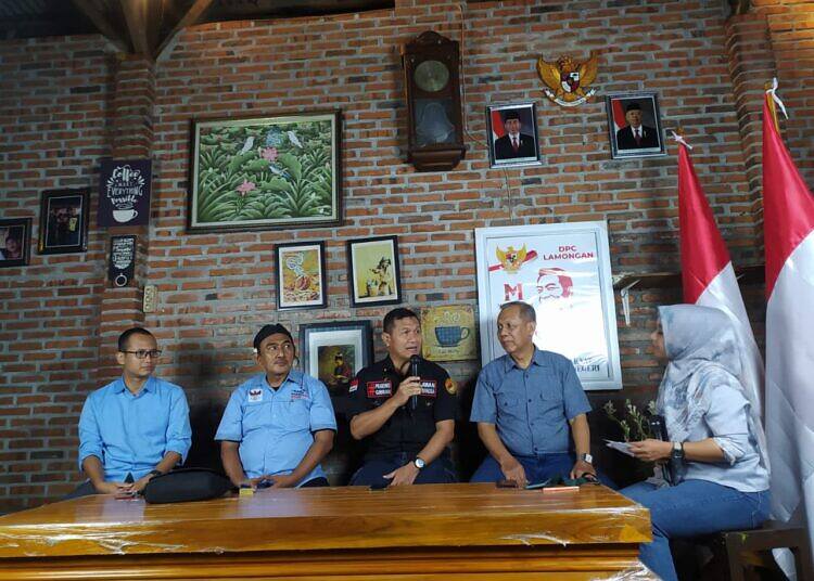 Relawan Prabowo Gibran di Lamongan Gelar Nobar Debat Capres Optimis 02 Menang Satu Putaran