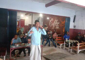 Gelar Nobar Debat Capres Pamungkas di Warkop Java Babat, Relawan Prabowo-Gibran Optimis Menang.