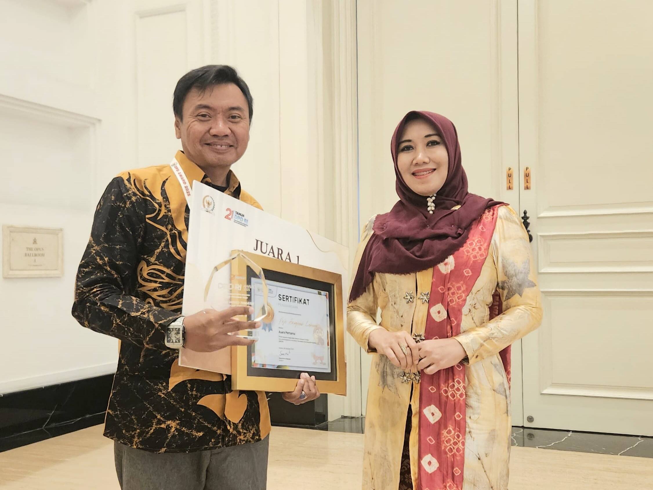 Lewat Kisah “Ning Lia”, Jurnalis Probolinggo Menangi DPD RI Award 2025, Ajak Perempuan Jadi Agen Perdamaian